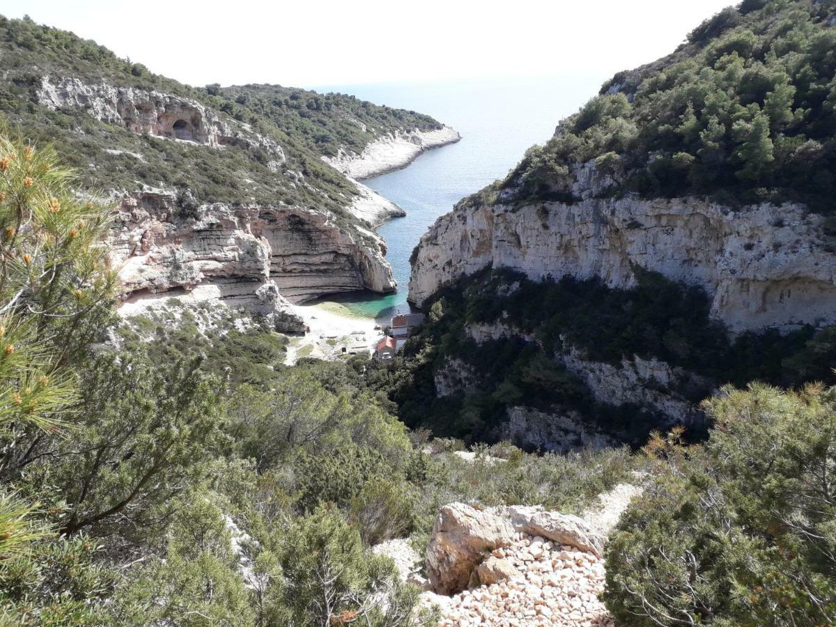 Holiday Home Stiniva Vis Zewnętrze zdjęcie